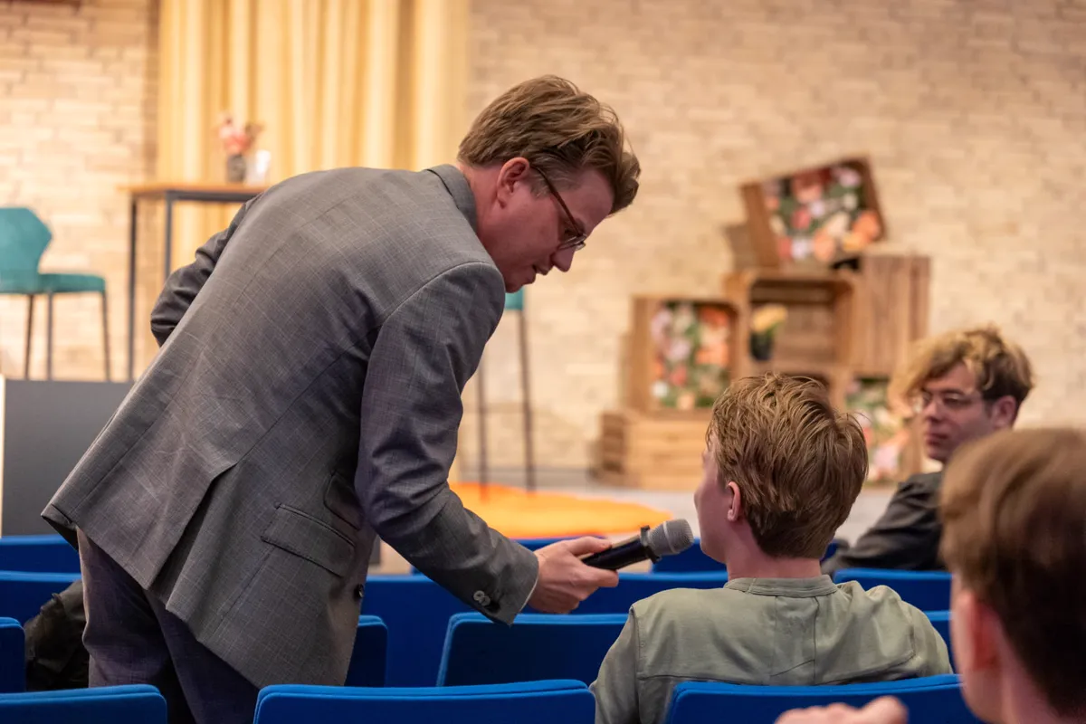 Jerre Maas met het publiek tijdens MaakTalk
